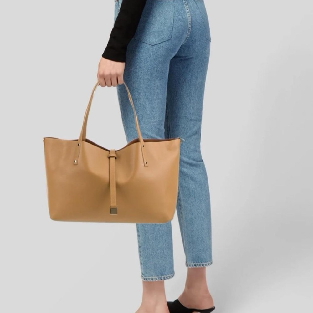Tiffany & Co. Walker reversible leather tote shoulder bag purse in brown / tan